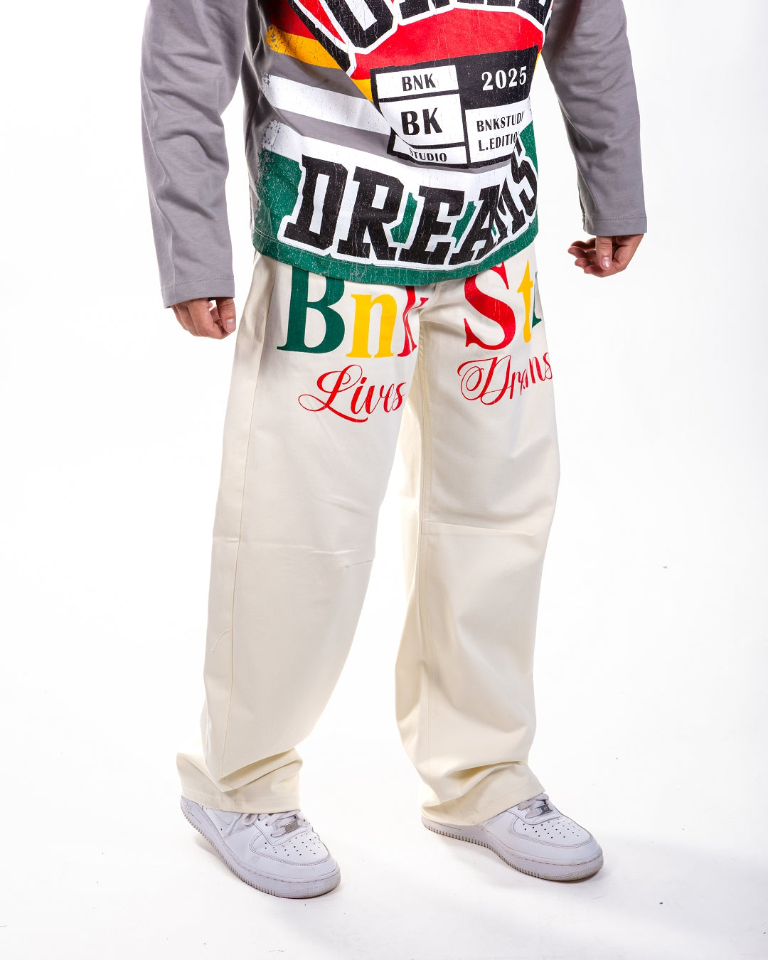 BAGGY MOOD V** WHITE