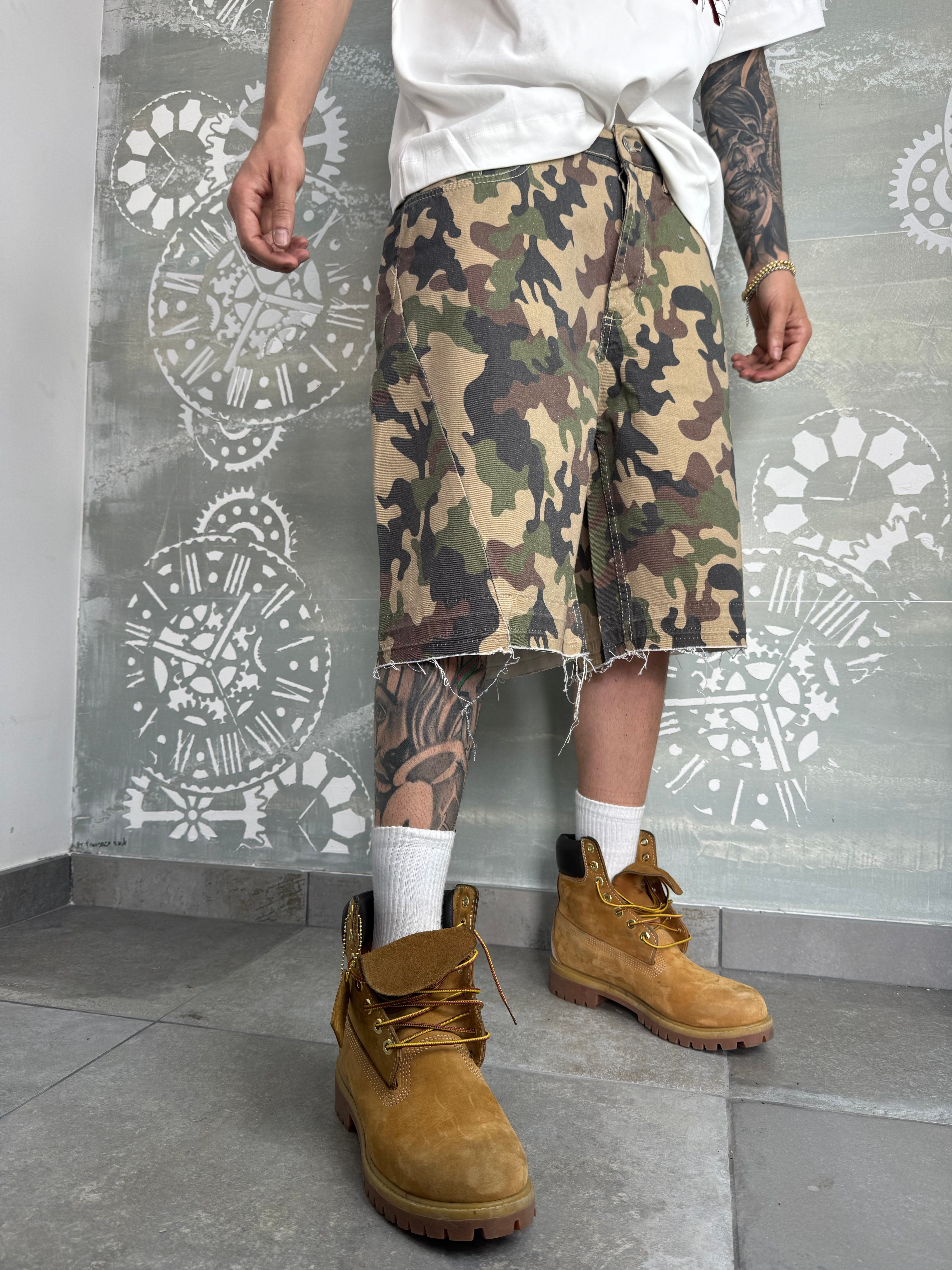 SHORT CAMO PANEL