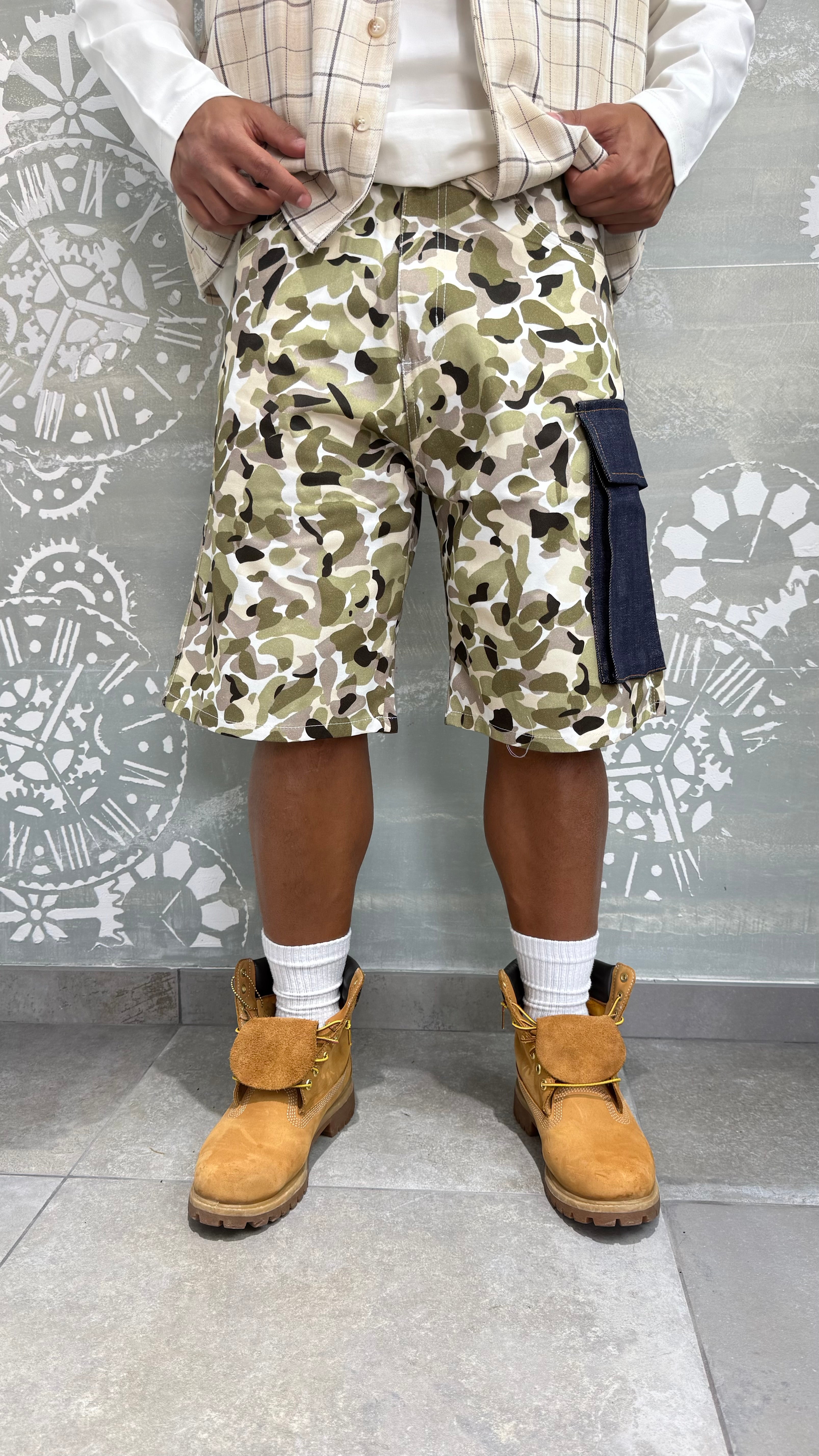 SHORT CAMO DENIM