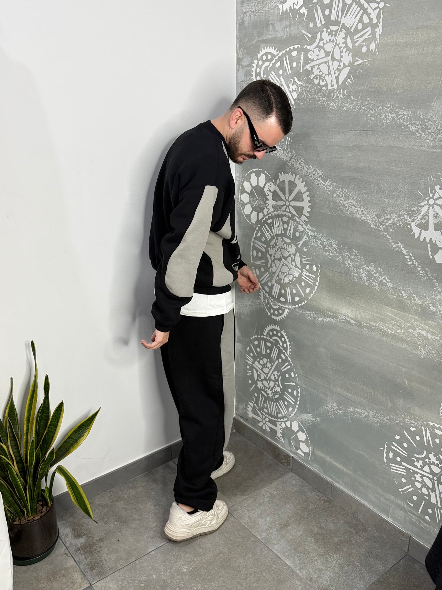 TRACKSUIT CONCEPT BLACK