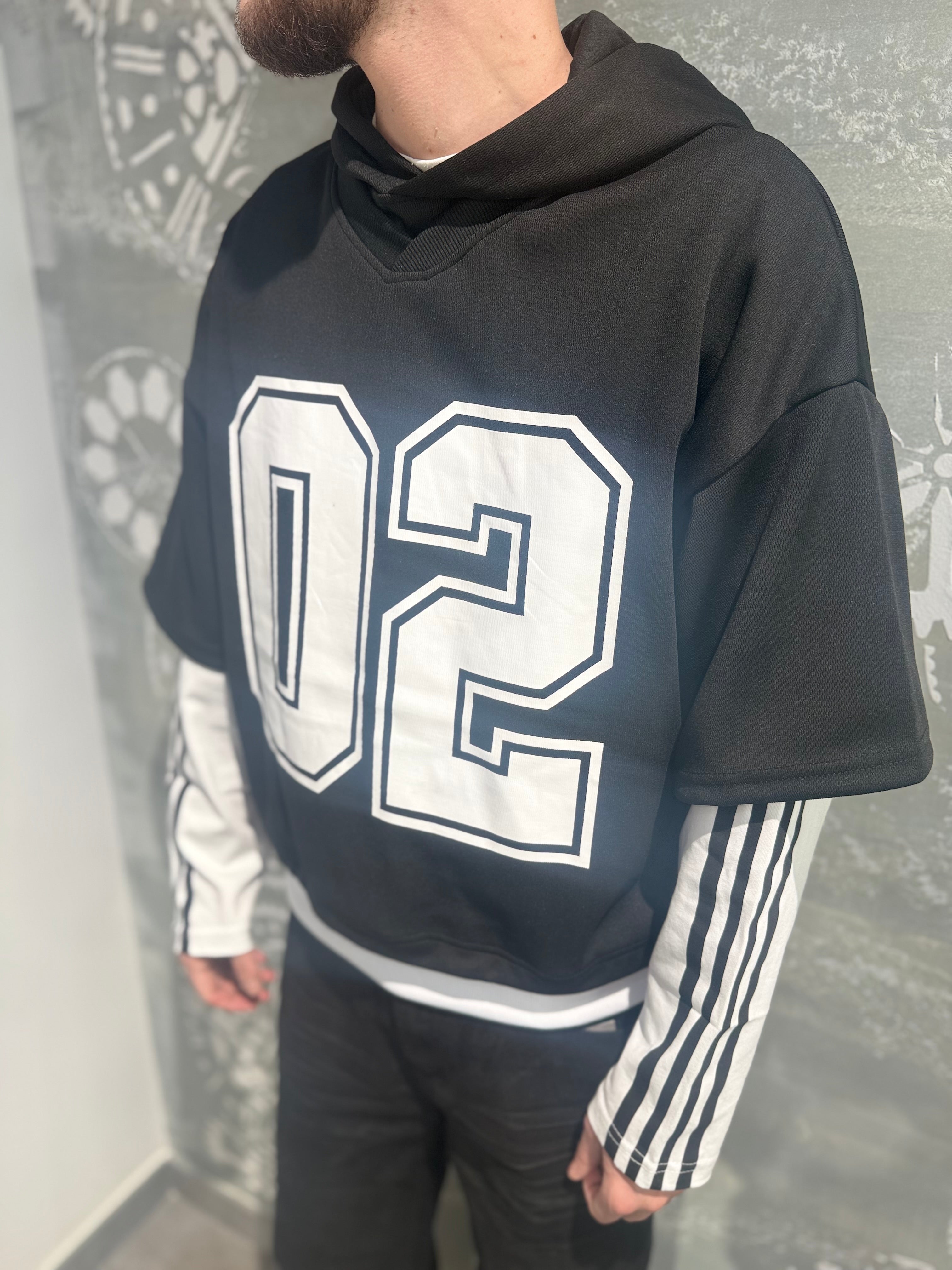 HOODIE 02