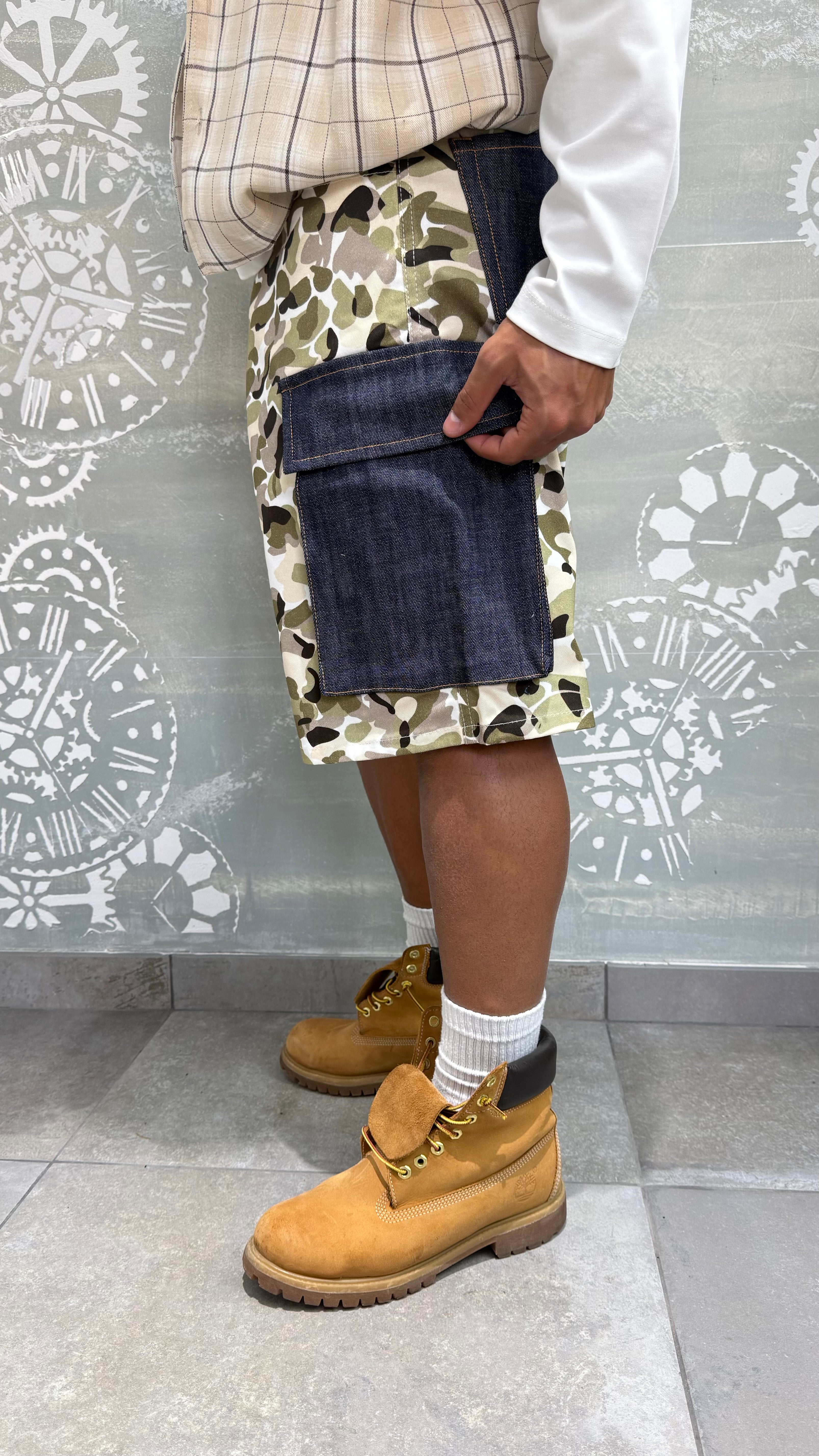 SHORT CAMO DENIM