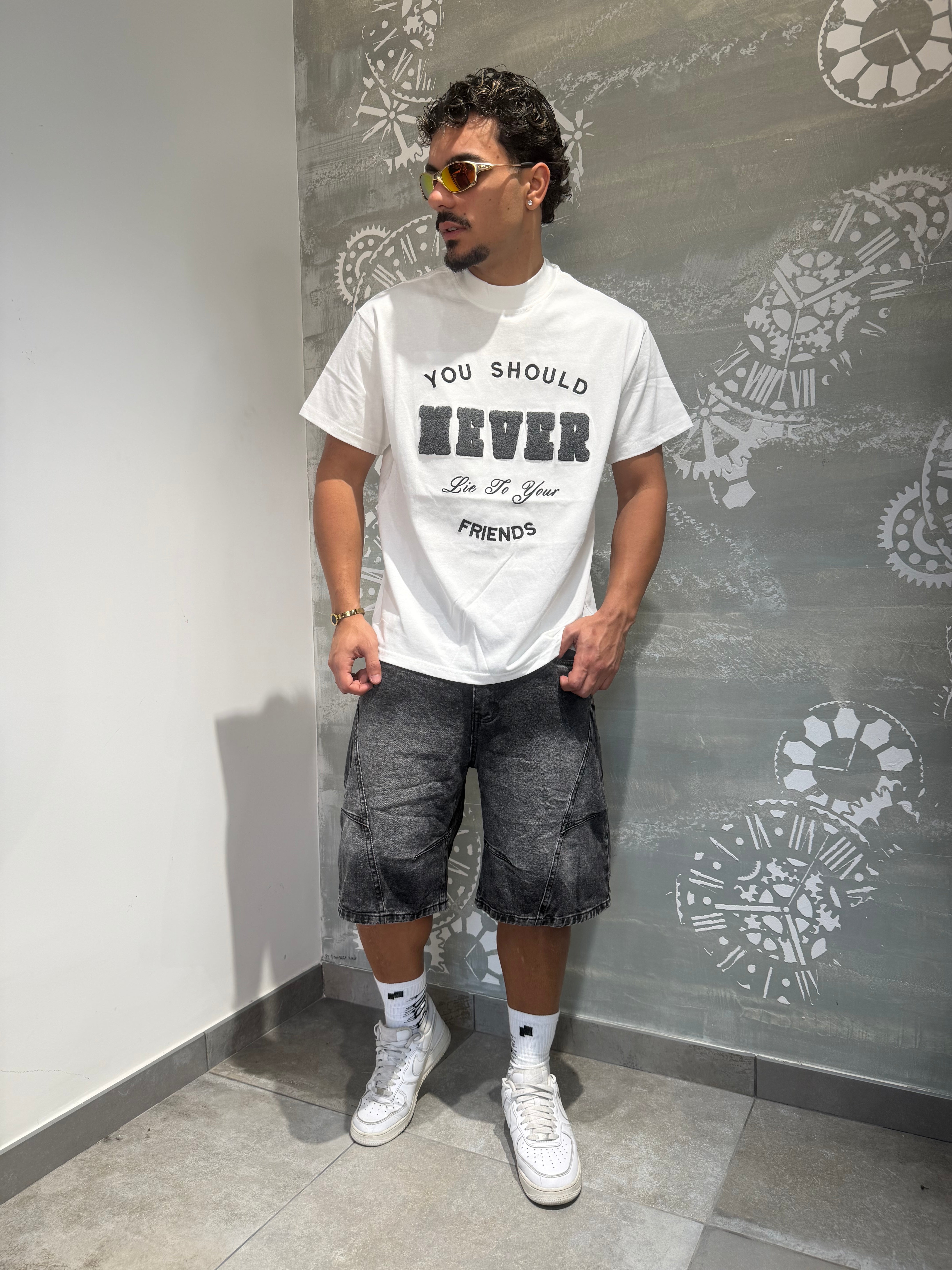 T-SHIRT NEVER