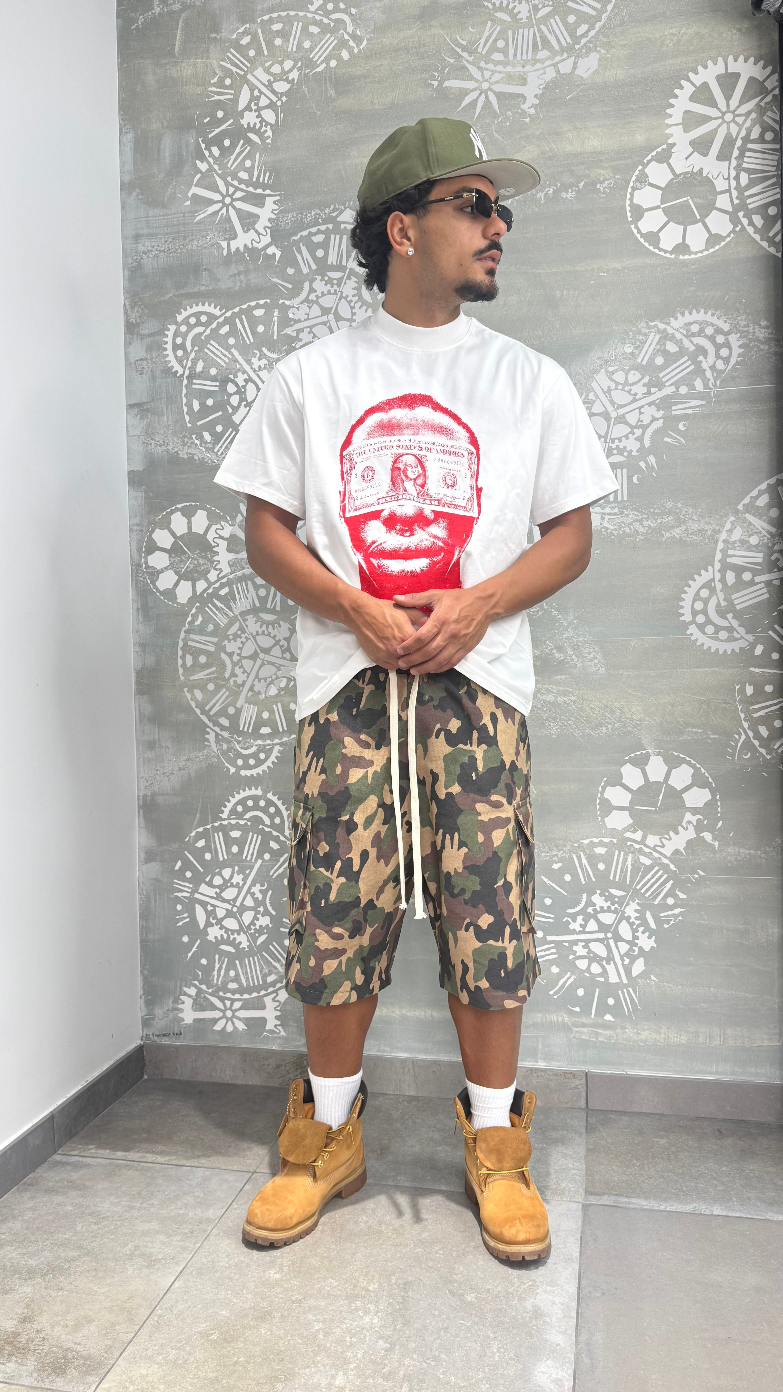 SHIRT DOLLAR